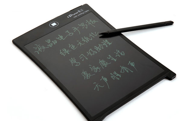 液晶手寫(xiě)板切割神奇—電子手寫(xiě)板激光切割機